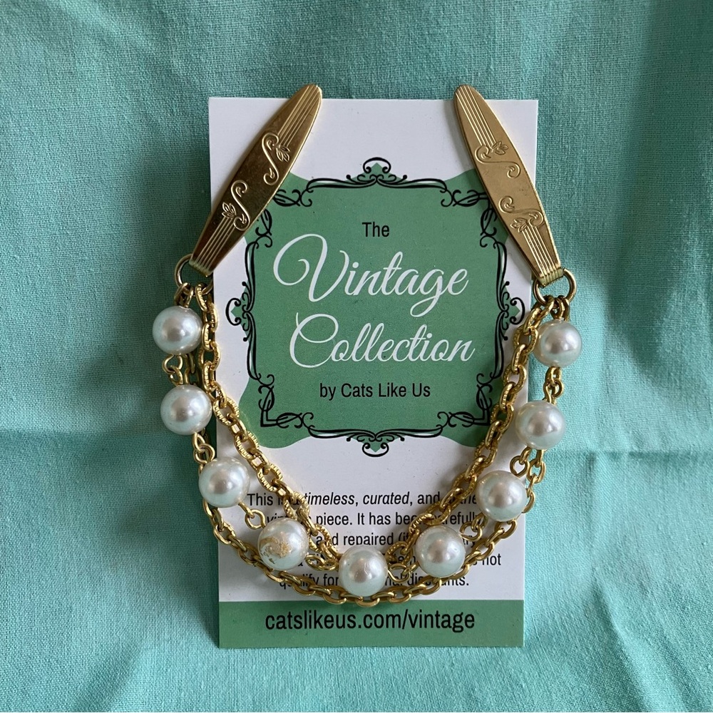 Vintage Gold & Pearl Sweater Clip